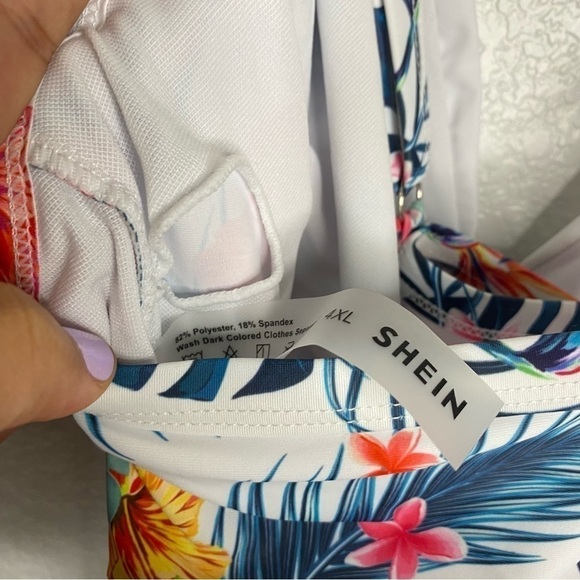 SHEIN Plus Size 4XL One Piece Bathing Suit Floral Tropical Gold Hardware Belt - Picture 3 of 9